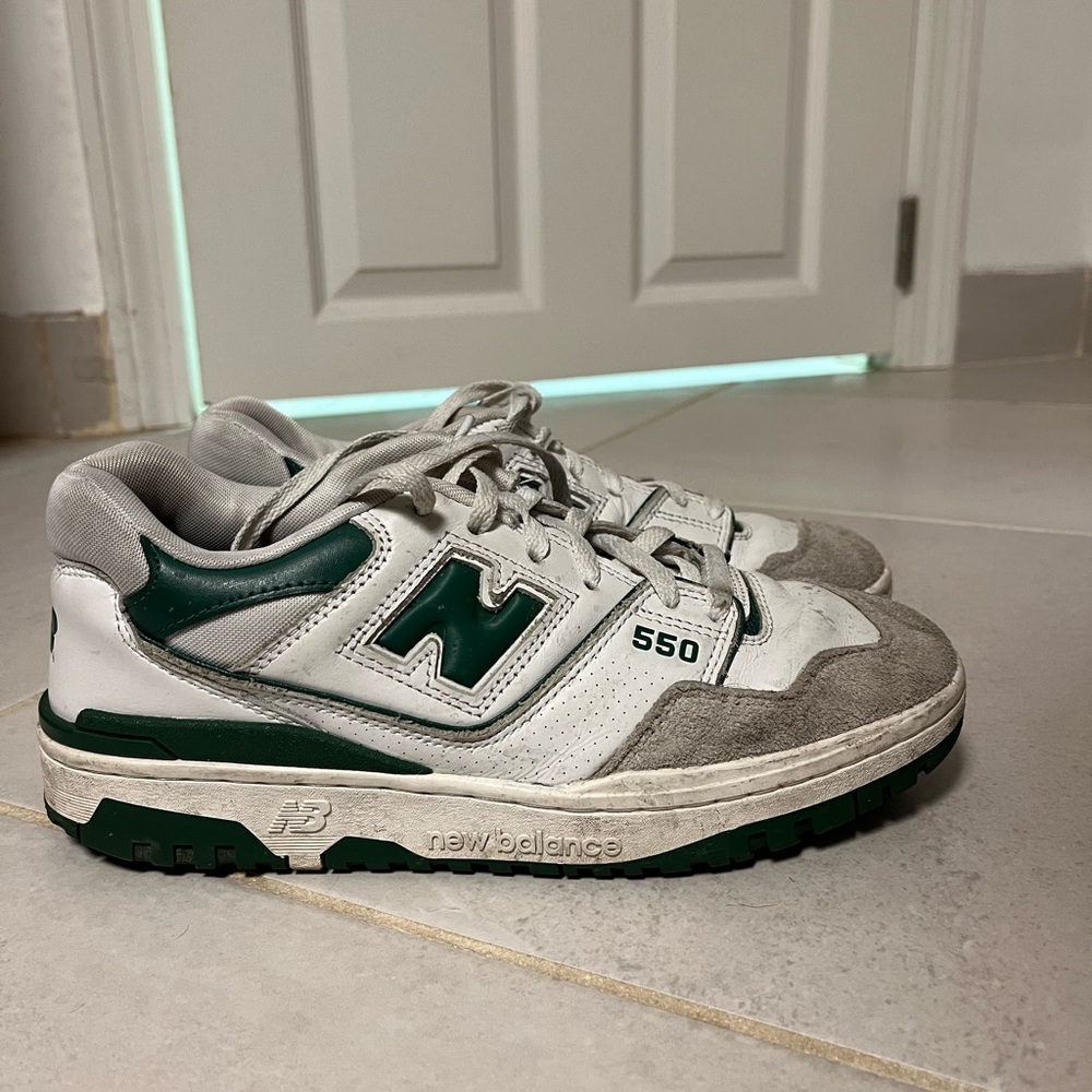 men’s new balance 550 sneakers